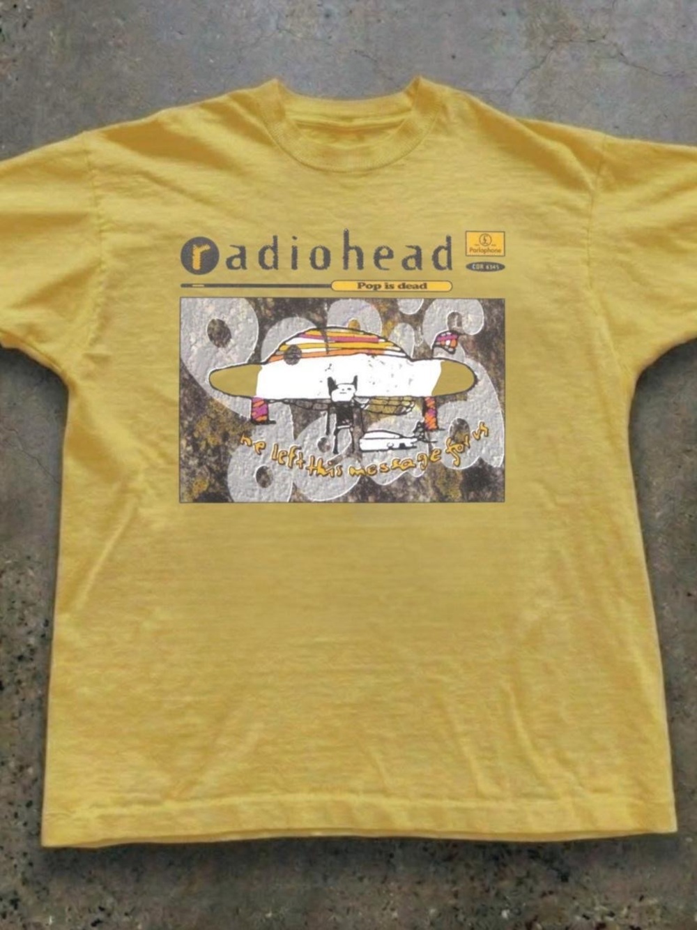 Gildan Yellow Radiohead Graphic Tee - Men
